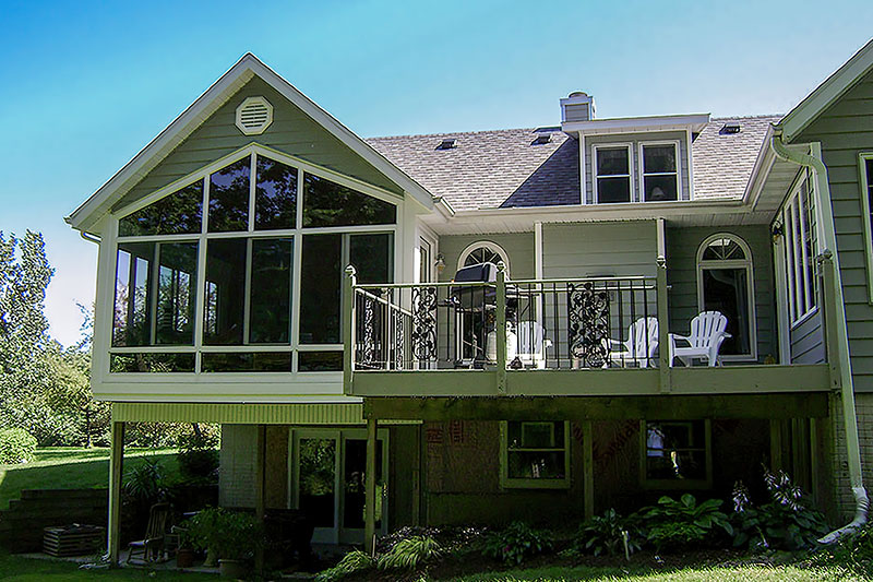 Vistaview Walls, Lower Transoms, White, Outside View, Daytime