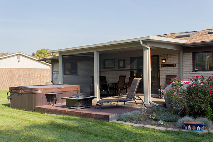Pavilion, Attached, Florentine Columns, Sandstone